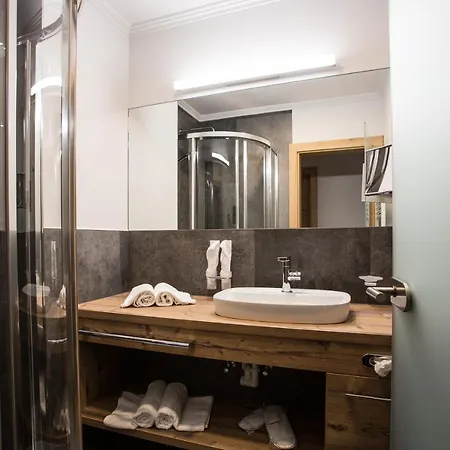 Verwöhn-harmoniehotel Mandarfnerhof Hotel 4*