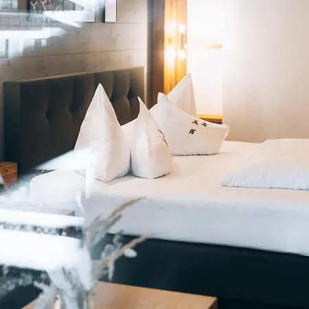 Verwöhn-harmoniehotel Mandarfnerhof Hotel 4*