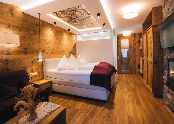 Boutique Mandarfnerhof Hotel 4*