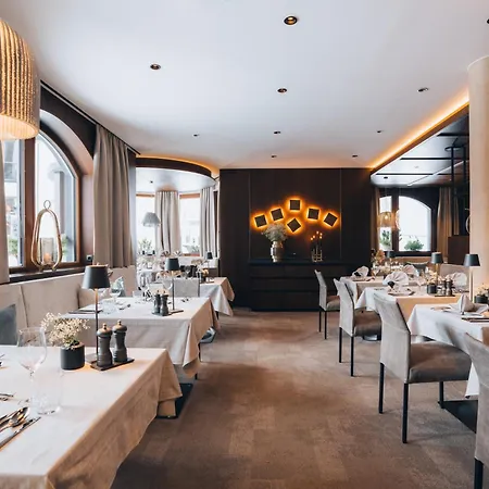 Boutique Mandarfnerhof St. Leonhard im Pitztal